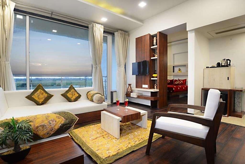 Comfort Inn Donil Vadodara Oda fotoğraf
