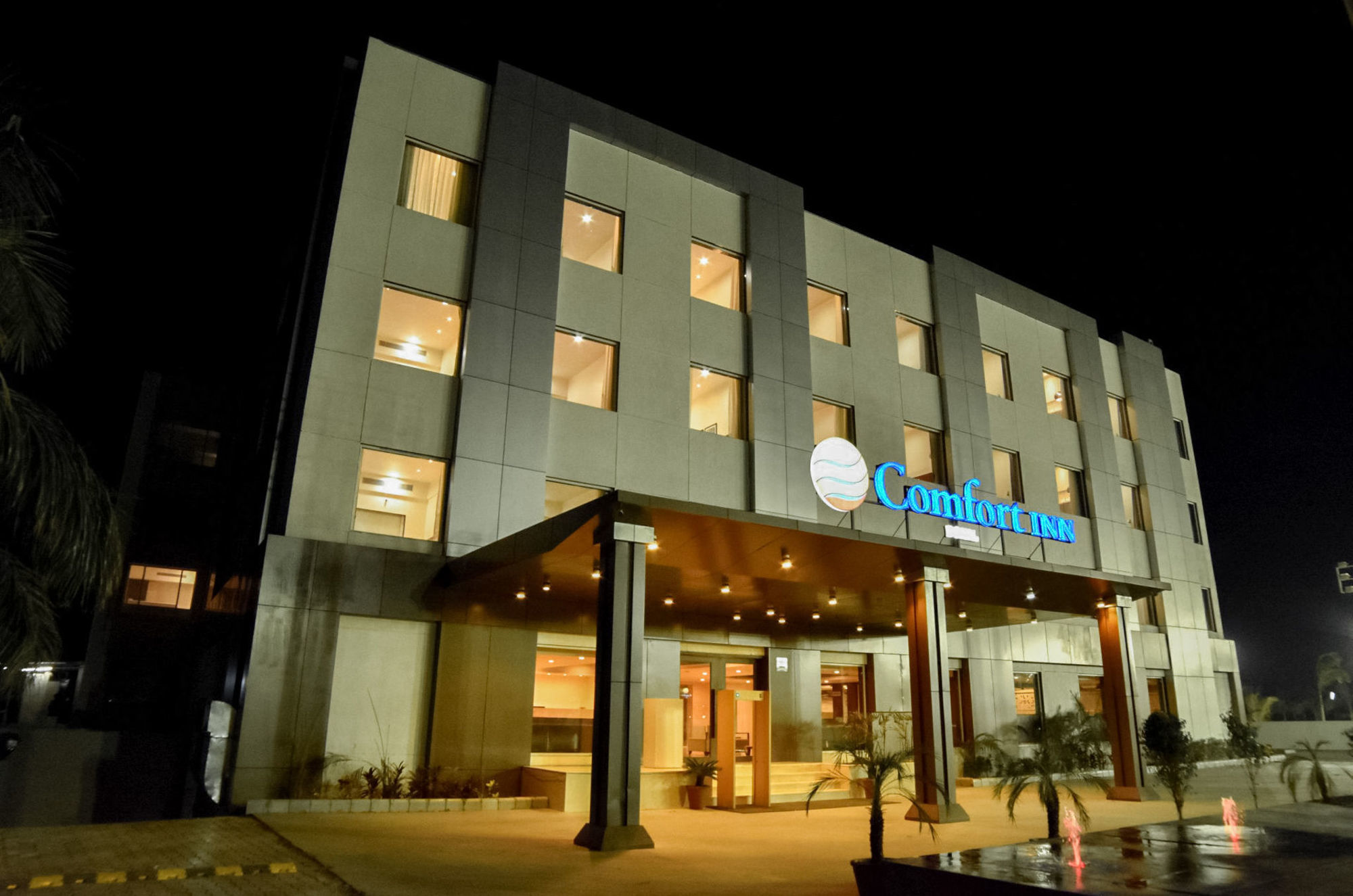 Comfort Inn Donil Vadodara Dış mekan fotoğraf
