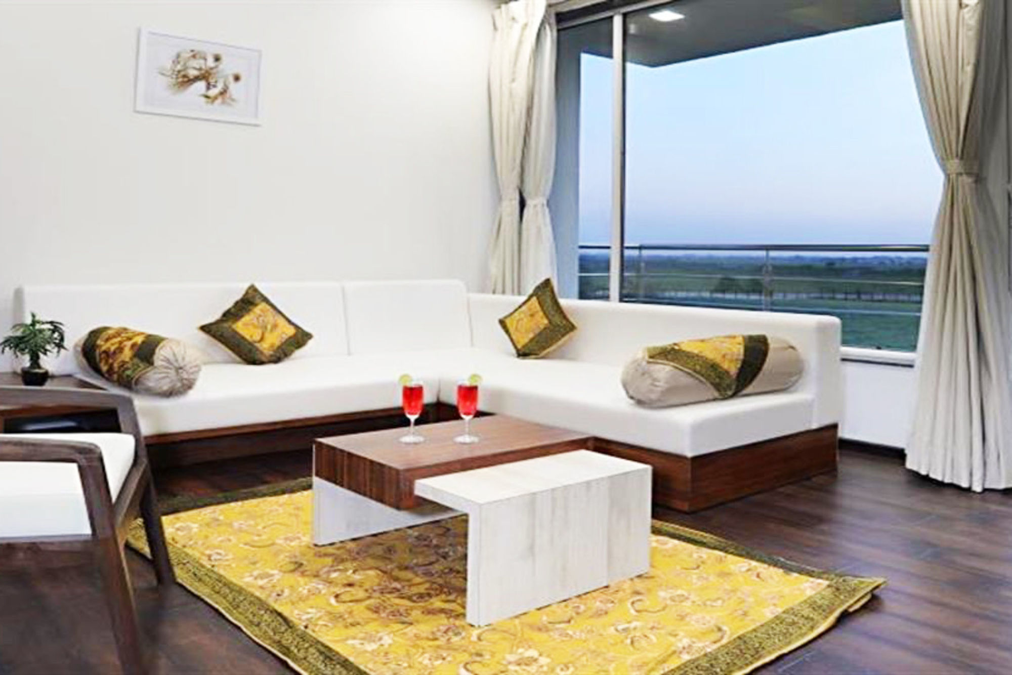 Comfort Inn Donil Vadodara Oda fotoğraf