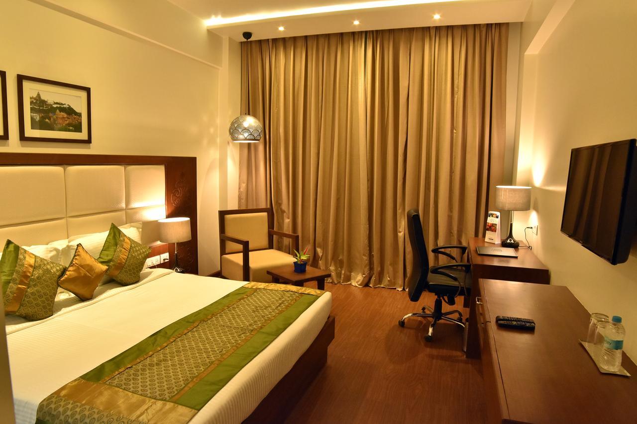 Comfort Inn Donil Vadodara Dış mekan fotoğraf