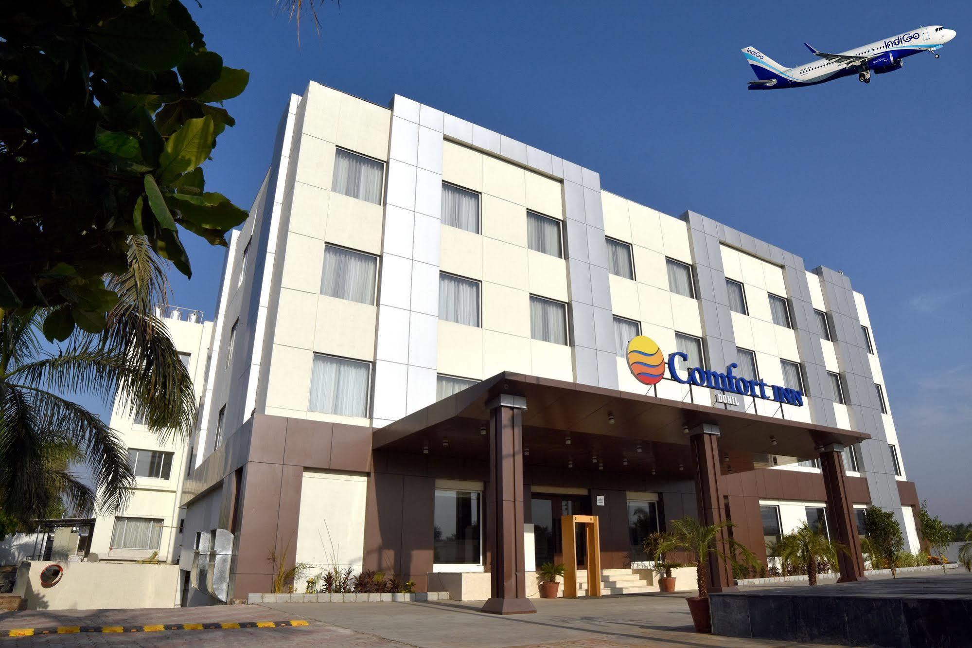 Comfort Inn Donil Vadodara Dış mekan fotoğraf